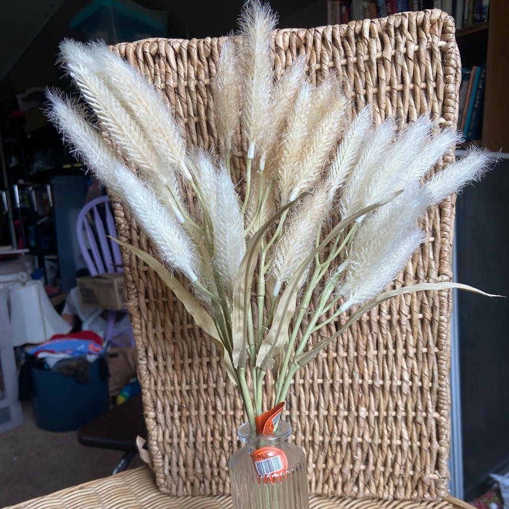 25 new with tags floral stems.